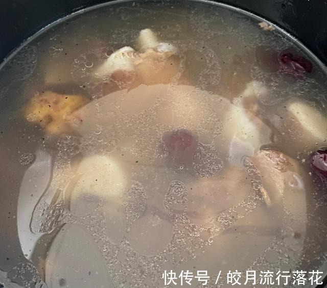 生姜片|这菜,富含蛋白质,才2块钱一斤,常吃增强免疫力,体质好!