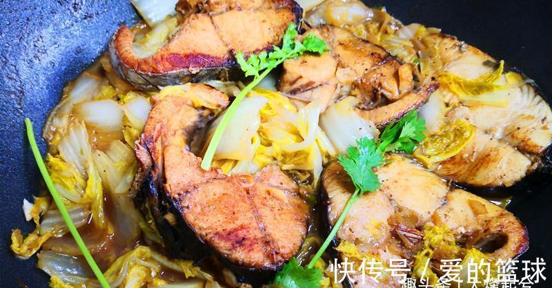 氨基酸|天冷了,多给家人做鱼吃,刺少肉嫩营养高,和白菜一起炖最香