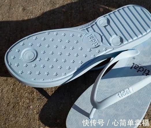 拖鞋 如何把夹趾人字拖穿出高级感?你必须先了解这三个拖鞋品牌
