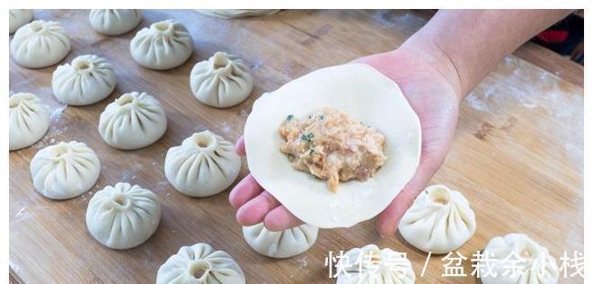 小笼包|小笼包这样做才好吃,皮薄馅大不塌馅,味鲜不腻,学会都能开店了