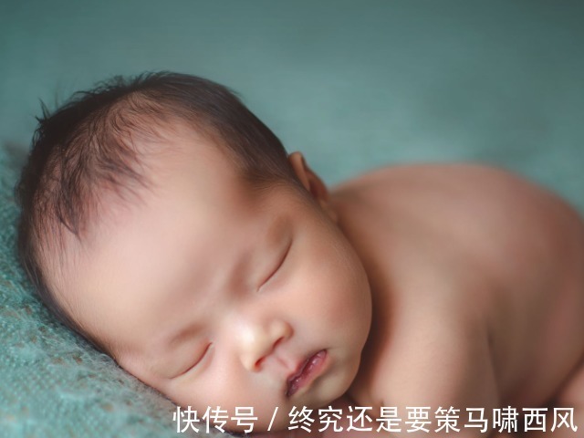 大便|宝宝若被“过度喂养”,多半会出现4个“症状”,家长别不当回事