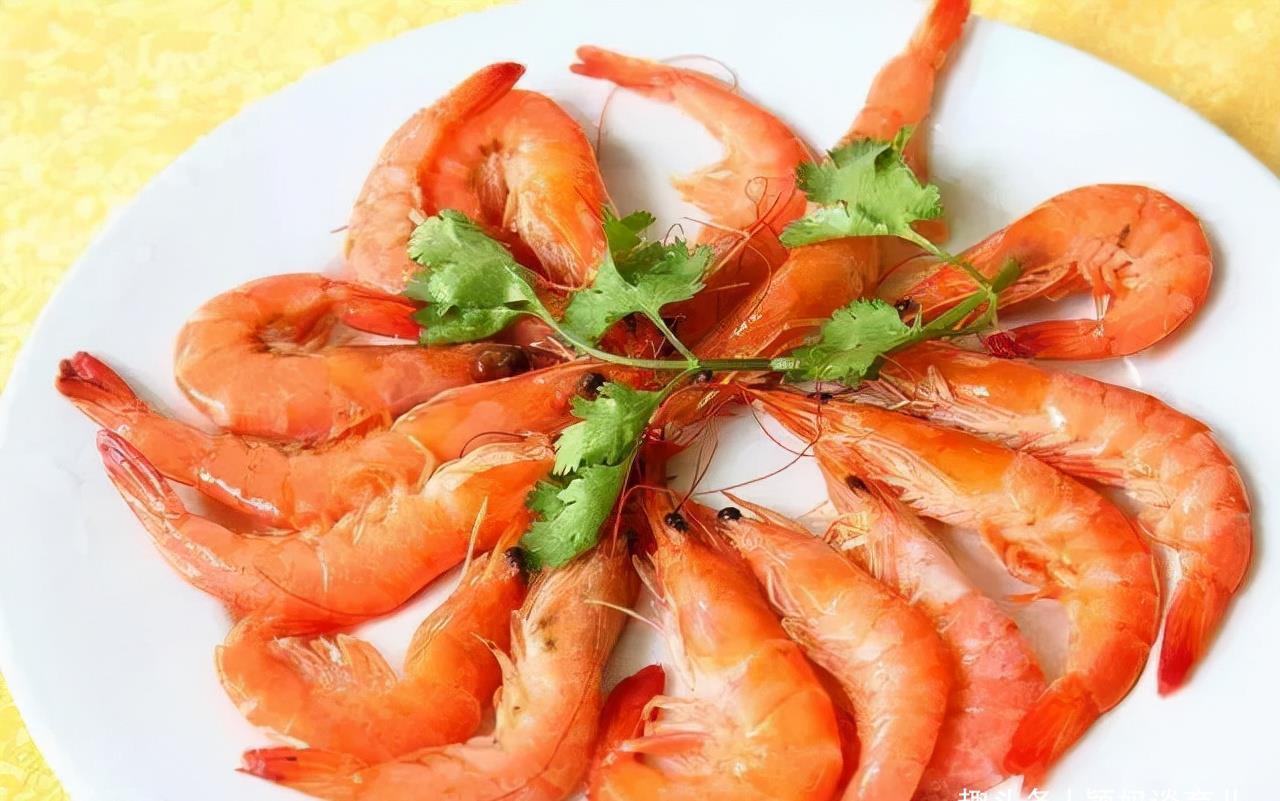 营养均衡|宝宝多大吃虾比较好?太早太晚都不好,听听专家建议