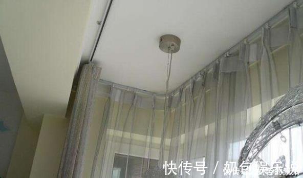 潮流|挂窗帘不要傻傻装罗马杆了，越来越多人潮流装这种，后悔我才发现