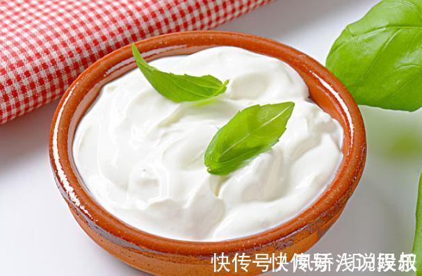 香蕉、橘子的果皮该怎么处理？养花人：全变废为宝、酵肥