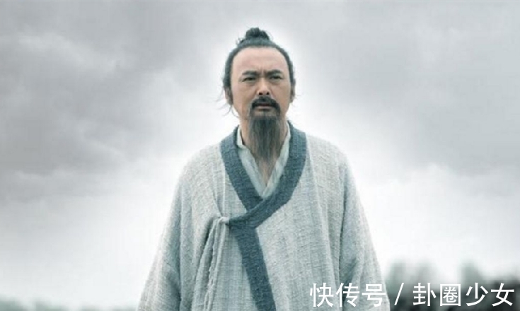 孩童!孔子问一7岁孩童:天上的星星有几个?小孩回答后,孔子拜其为师