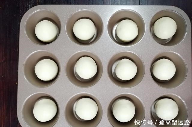 做面包总是做不好,原来这两点没做对,看你中招了没