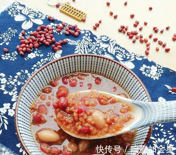 夏天|夏天，这粥记得别错过，做法特简单，暖胃健脾，营养好消化！