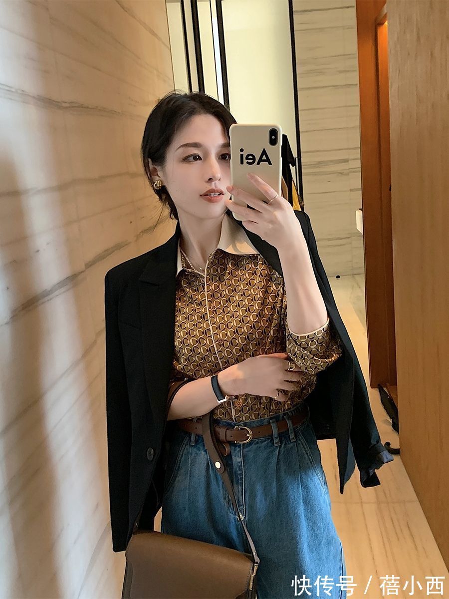 搭配|真正会穿有品味的女人,入秋第1件外套首选“西装”,洋气又高级