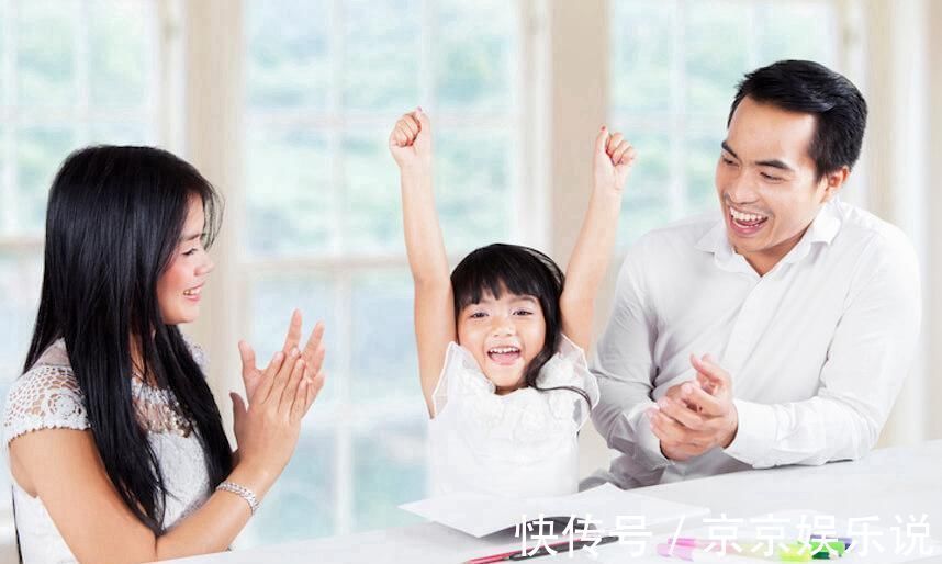 穷养|零花钱该怎么给,穷养还是富养,家长需要遵守两个原则