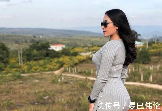 小蛮腰|女医生因身材好被解雇,照片流出才明白原因,这运动让她魅力四射