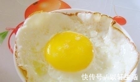 平底锅|当厨师的叔叔告诉我,餐厅用一个鸡蛋就能煎10个荷包蛋,太坑人