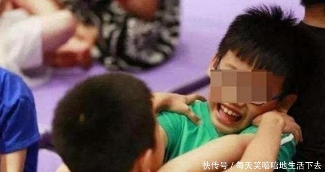 赔偿|孩子摔坏同学的进口玩具,家长要求巨额赔偿,奶奶:发票拿出来