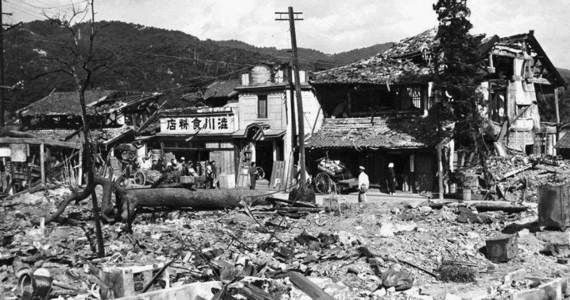 无动于衷|投原子弹前，美军给日本撒了六千万张传单，日本人怎么无动于衷？