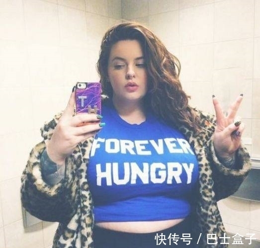 体重|美国一名体重200多斤的胖妹,通过努力最后成为时尚界超模!