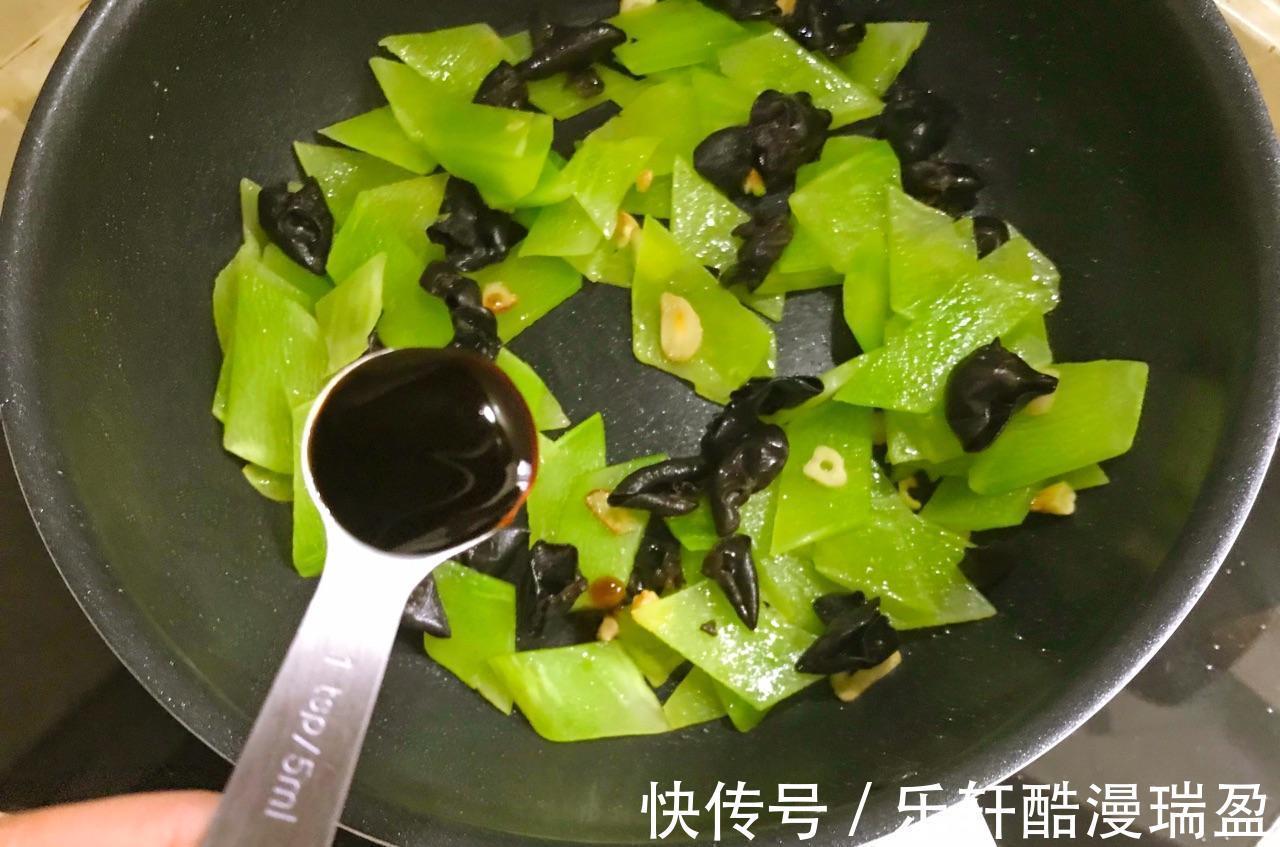 秋天,吃莲藕不如吃它,脆嫩爽口营养丰富,太适合秋天吃了