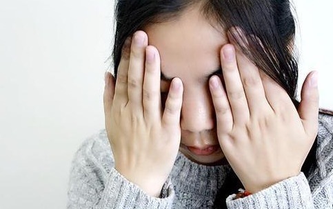 肝脏|爱喝酒的注意,以下4种食物,建议不要在喝酒的时候吃,来看一下