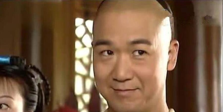 纪晓岚#乾隆出一上联：一来二往三杯不醉，下联太狂完全不给皇帝面子！