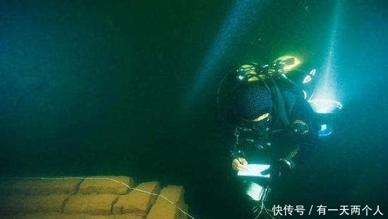 繁华古城为何神秘消失？千年后重现，却为何在150米湖底深处？