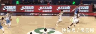 首钢|最差之战!林书豪15分钟4中0,遭孙铭徽打爆+违体,首钢被横扫