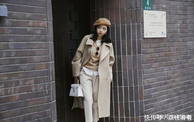 入秋该穿针织衫了，分享4组三木的经典搭配，照着穿想不时髦都难