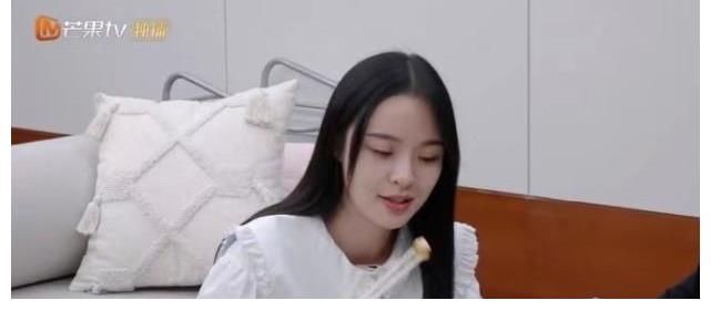 阿朵|李莎旻子几次强求老樊浪漫过头?爸爸为女委屈,阿朵点评一针见血