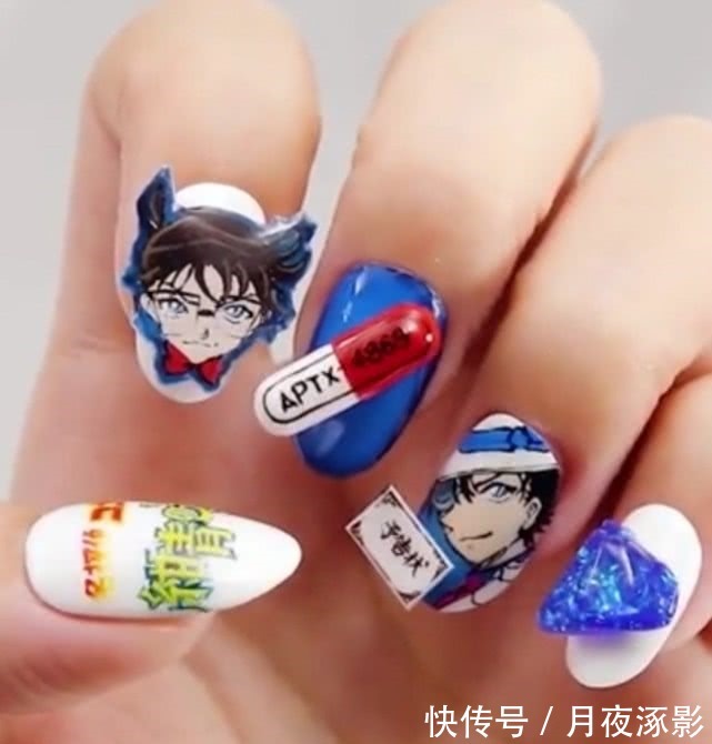 柯南|柯迷们的骚操作有哪些用计算器弹柯南主题曲,自制缩小药丸