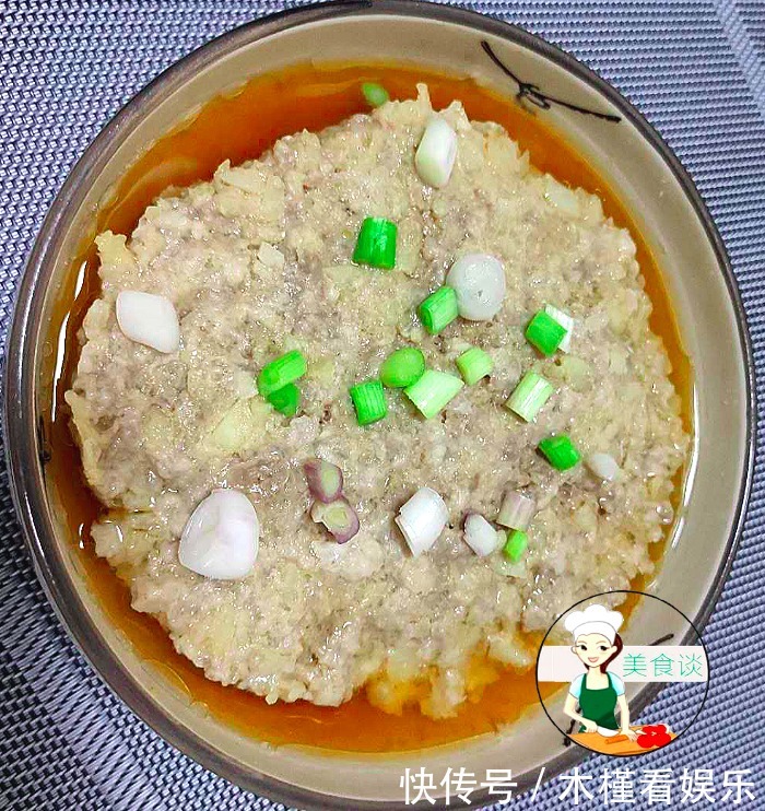  肉饼|肉饼怎么蒸嫩而不柴大厨教你3招，肉饼鲜嫩不柴，原来一直做错