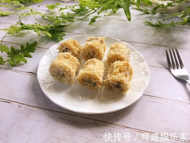 香蕉|香蕉别总生吃了,做成简单的小甜品,外酥里嫩,大人小孩都爱吃