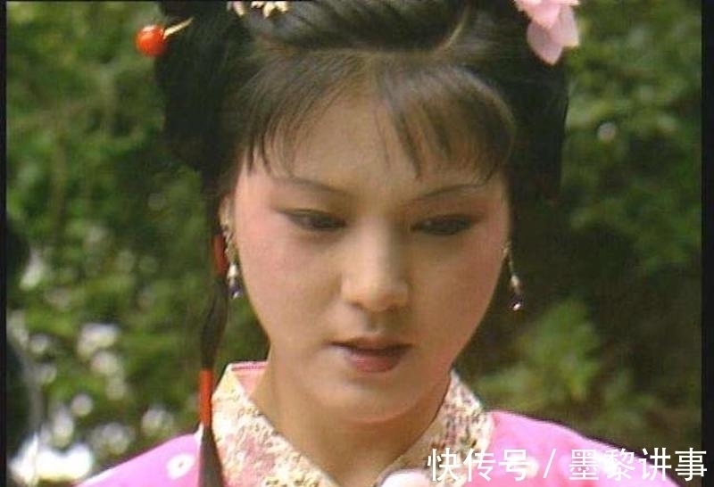 宝玉&原来花袭人是带着特殊使命来到贾府,宝玉身边的,我们都小瞧她了