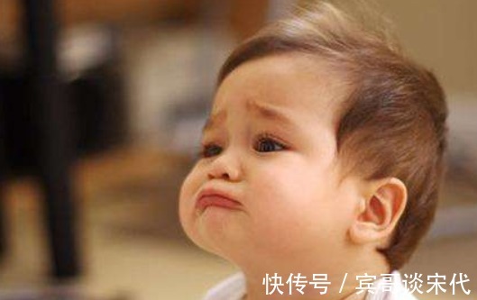 睡眠时间|婴幼儿智力发育不正常,可从这6种表现看出!