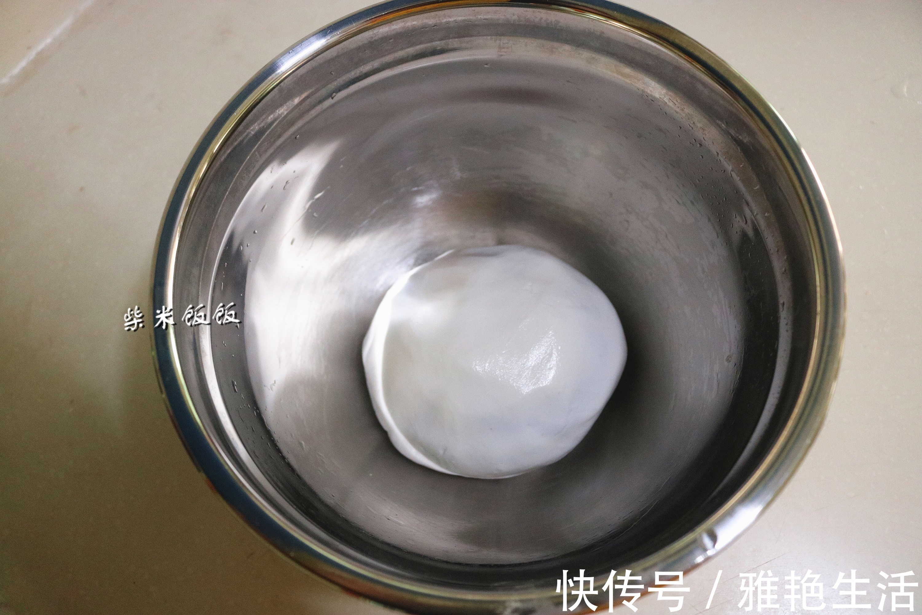 掌心|想吃麻团不用买,教你在家做,外酥里软,个个空心,太好吃了