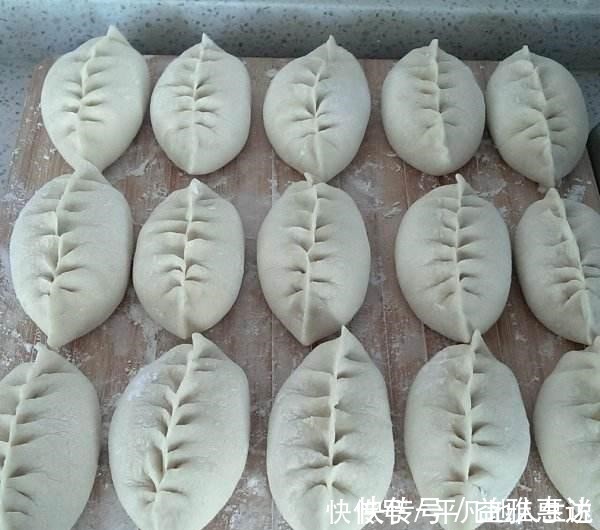 搅拌均匀|萝卜粉条包子，萝卜焯水有那么重要吗教你一招，天天吃都不够