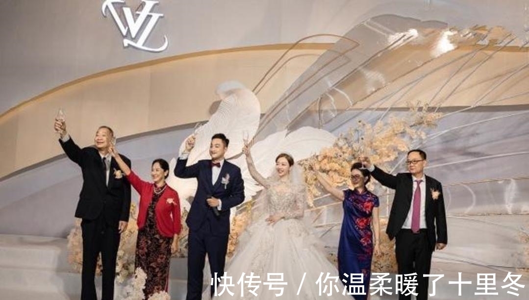 林丹|31岁林丹师弟大婚!新娘穿镂空婚纱美艳,劳斯莱斯+法拉利接亲