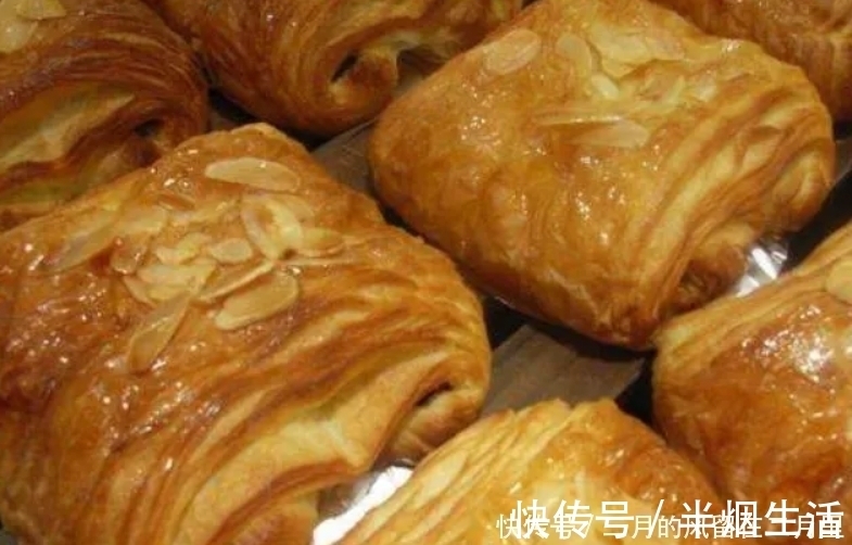去面包店买面包,不要买这4种,老板:只有不懂的人才喜欢吃!