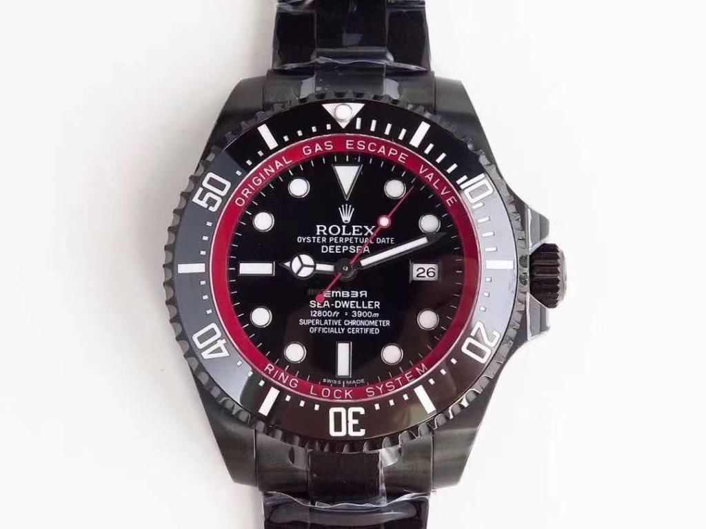 三观|劳力士腕表创下3900米,下潜记录、刷新了我对腕表的三观