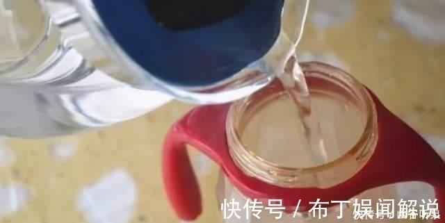旋转式|“冲奶粉水温别高于50度”,商家放言被网友喷惨:你有孩子吗?