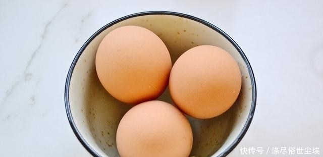 小学生的早餐这样吃,健康又营养足,早起半小时就搞定了,特香