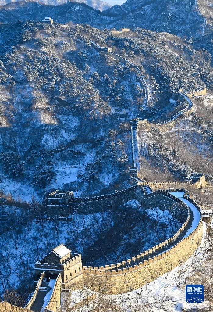 陈晔华|雪后慕田峪