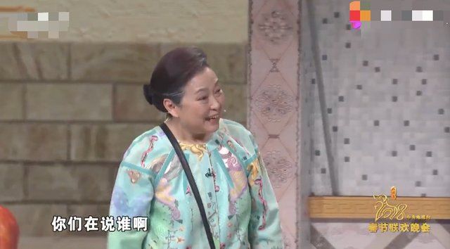 68岁戏骨方芳晒北京生活，多次感叹生活太方便，直言这里安全自在