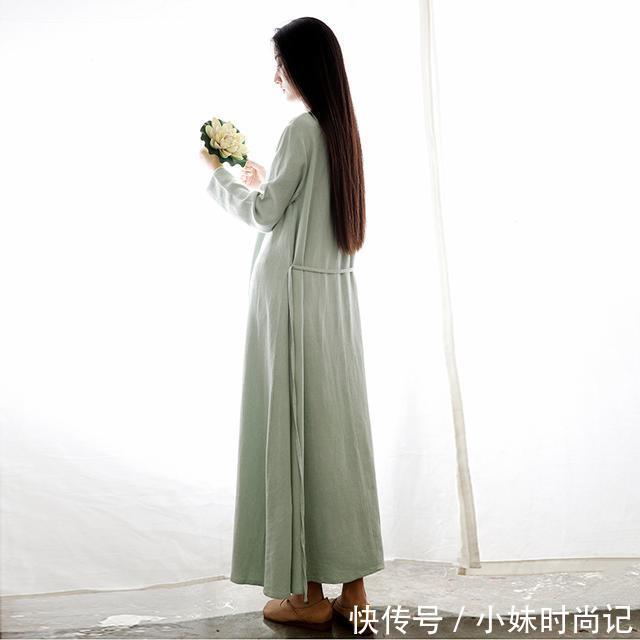 气质女人 素缕连衣裙,清丽脱俗,做气质女人