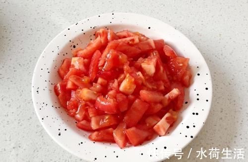 个子|爸妈都很矮，孩子13岁身高1米7，秘诀就是常吃这菜，补钙又长个