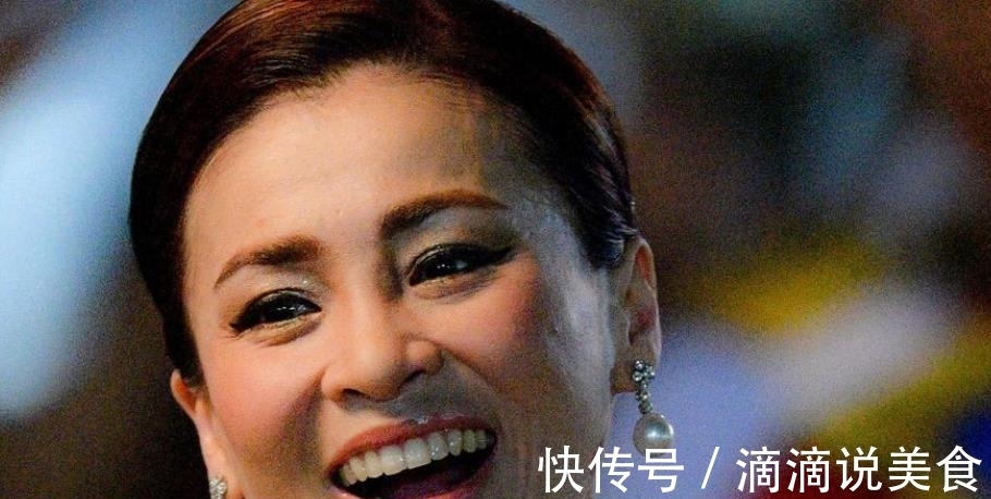 苏提达王后|42岁苏提达老气横秋,妆容扛不住高清镜头,诗妮娜却似漫画少女