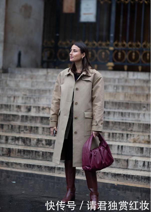 今秋“卡其色+风衣”被穿火了,经典时髦还高级,太适合中年女性