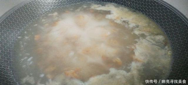 猪肉馅|油菜海米肉碎粥充满肉香的粥,好喝有营养