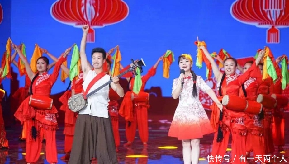 人生赢家|从一级演员到家庭少妇,放弃名利回农村的王二妮,活成了人生赢家