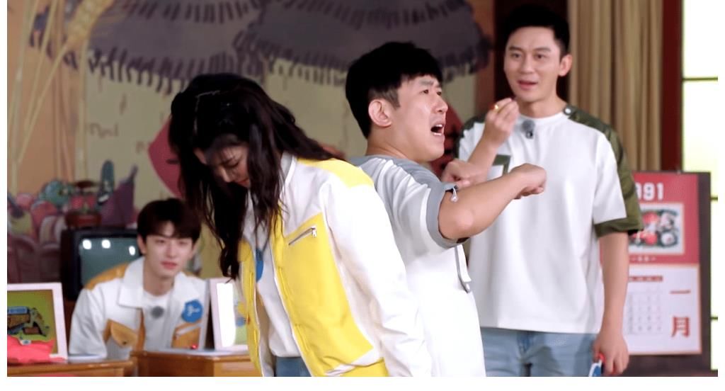 《五哈》《跑男》首次“梦幻联动”，听到陈赫的喊话，李晨泪目了