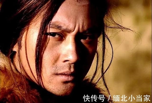 孙青霞!温瑞安最出名的武侠小说《四大名捕》中,戚少商的武功很弱吗?