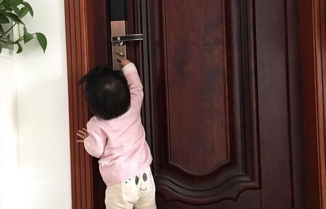 男童|女更衣室出现6岁男童,女客人惊慌失措,宝妈说“大惊小怪”