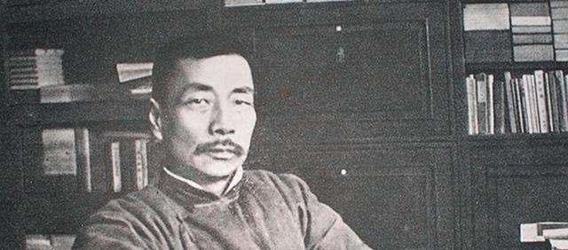 文学@鲁迅师父章太炎:文学地位高,怼王国维迂腐,却甘愿做杜月笙小弟