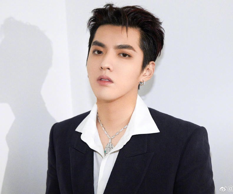 又一位爱豆房塌 27岁金民贵被曝与多名女性有染 疑前女友晒照下实锤 全网搜 又一位爱豆房塌 27岁金民贵被曝与多名女性有染 疑前女友晒照下实锤 全网搜